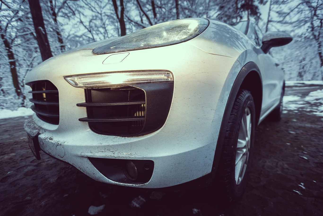 Jeep Grand Cherokee SRT czy Porsche Cayenne S? Jeep Grand Cherokee SRT czy Porsche Cayenne S?