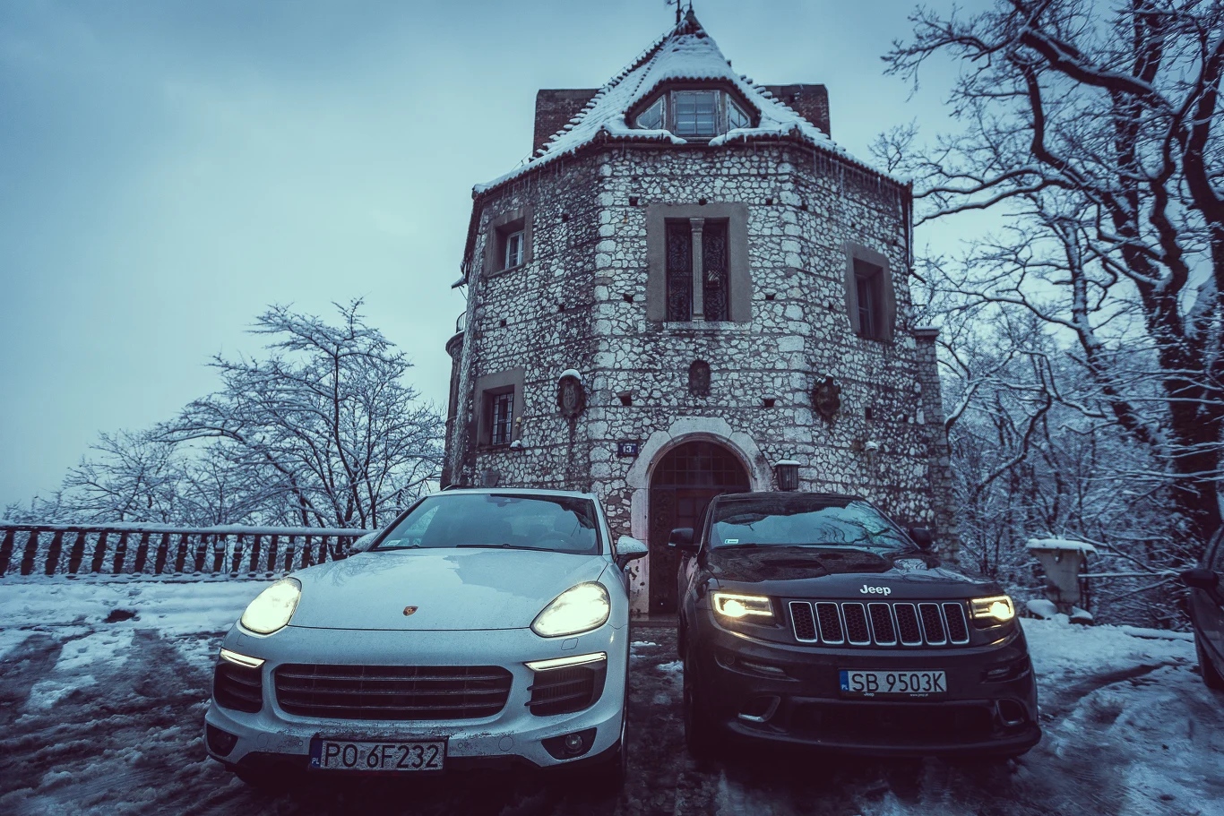 Jeep Grand Cherokee SRT czy Porsche Cayenne S? Jeep Grand Cherokee SRT czy Porsche Cayenne S?