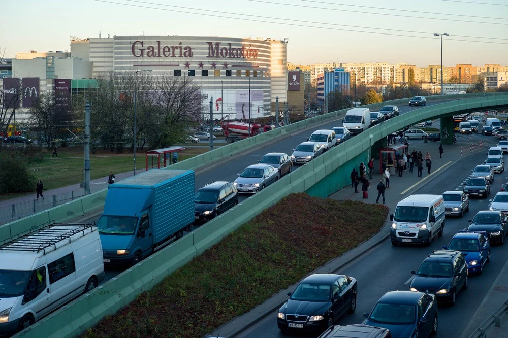 Warszawa, skrzyżowanie Wołoska, Rzymowskiego, Marynarska, Wilanowska 