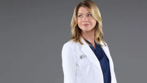 – Nowy sezon będzie skoncentrowany na Meredith. Opuściła ją Cristina, pojawia się przyrodnia siostra, a mąż zmierza w innym kierunku – zapowiedziała Shonda Rhimes na początku nowego sezonu. I miała rację. Rozterki na nowo zagoszczą w życiu Grey. Czy w razie czego poradzi
sobie z kolejnym odejściem bliskiej jej osoby? 
