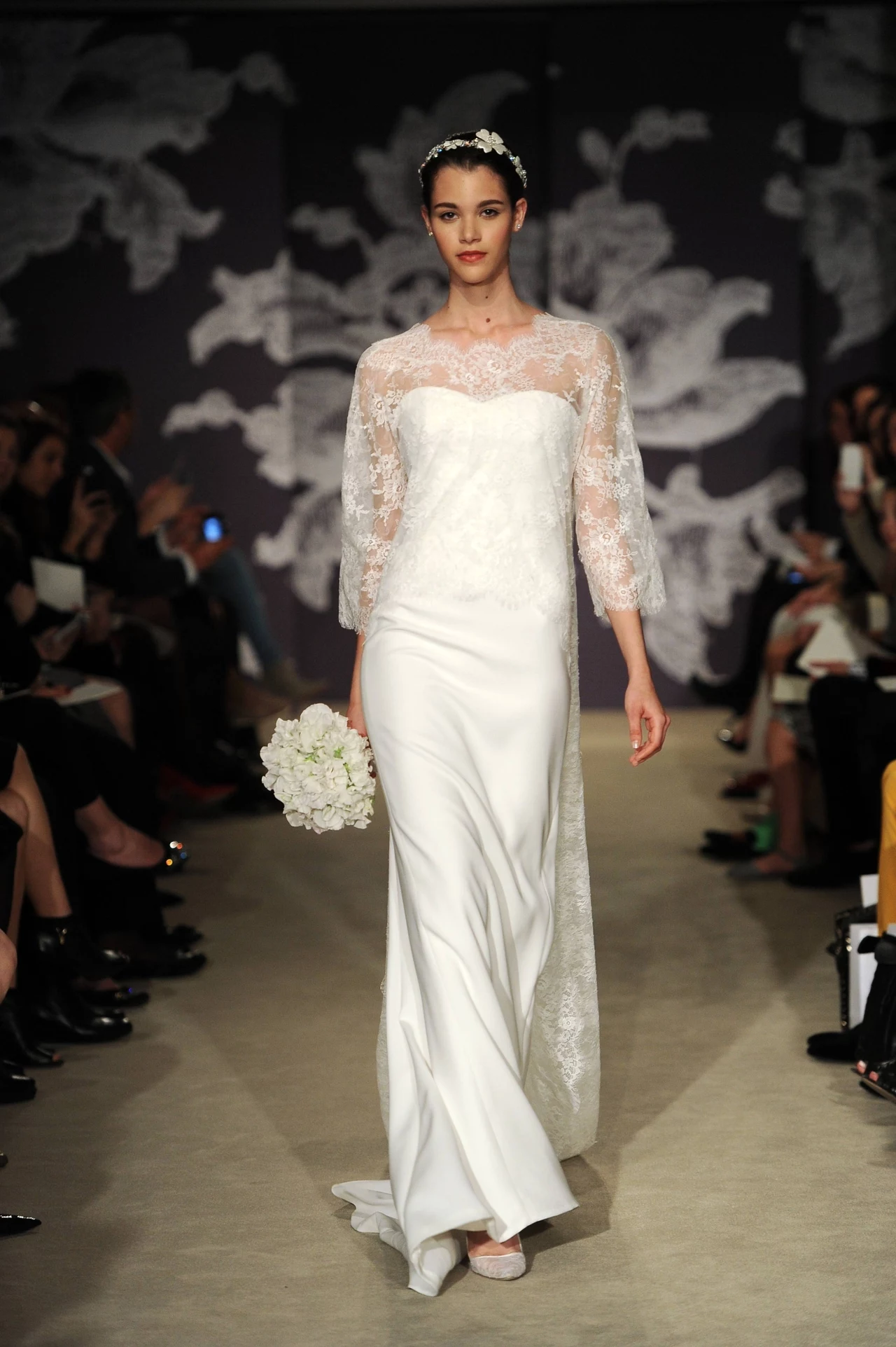 Moda ślubna według domu mody Caroliny Herrery Moda ślubna według domu mody Caroliny Herrery