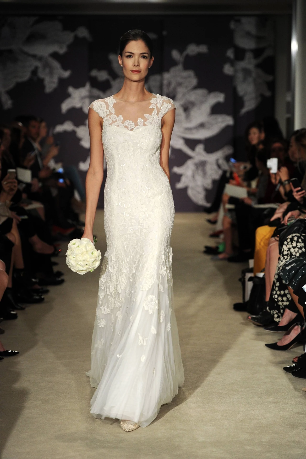 Moda ślubna według domu mody Caroliny Herrery Moda ślubna według domu mody Caroliny Herrery