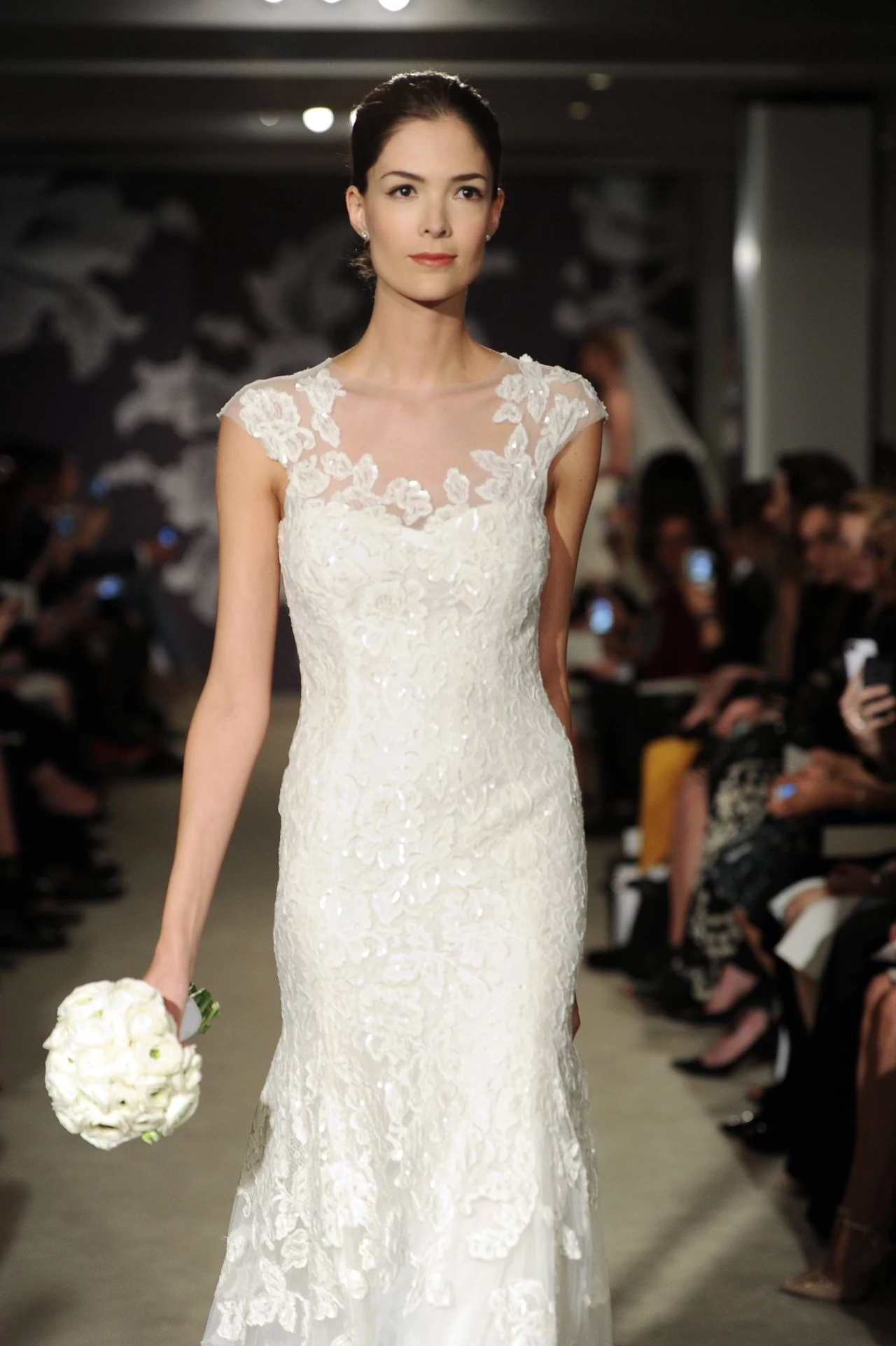 Moda ślubna według domu mody Caroliny Herrery Moda ślubna według domu mody Caroliny Herrery