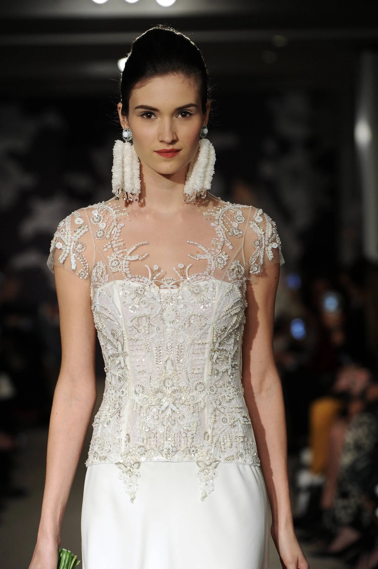 Moda ślubna według domu mody Caroliny Herrery Moda ślubna według domu mody Caroliny Herrery