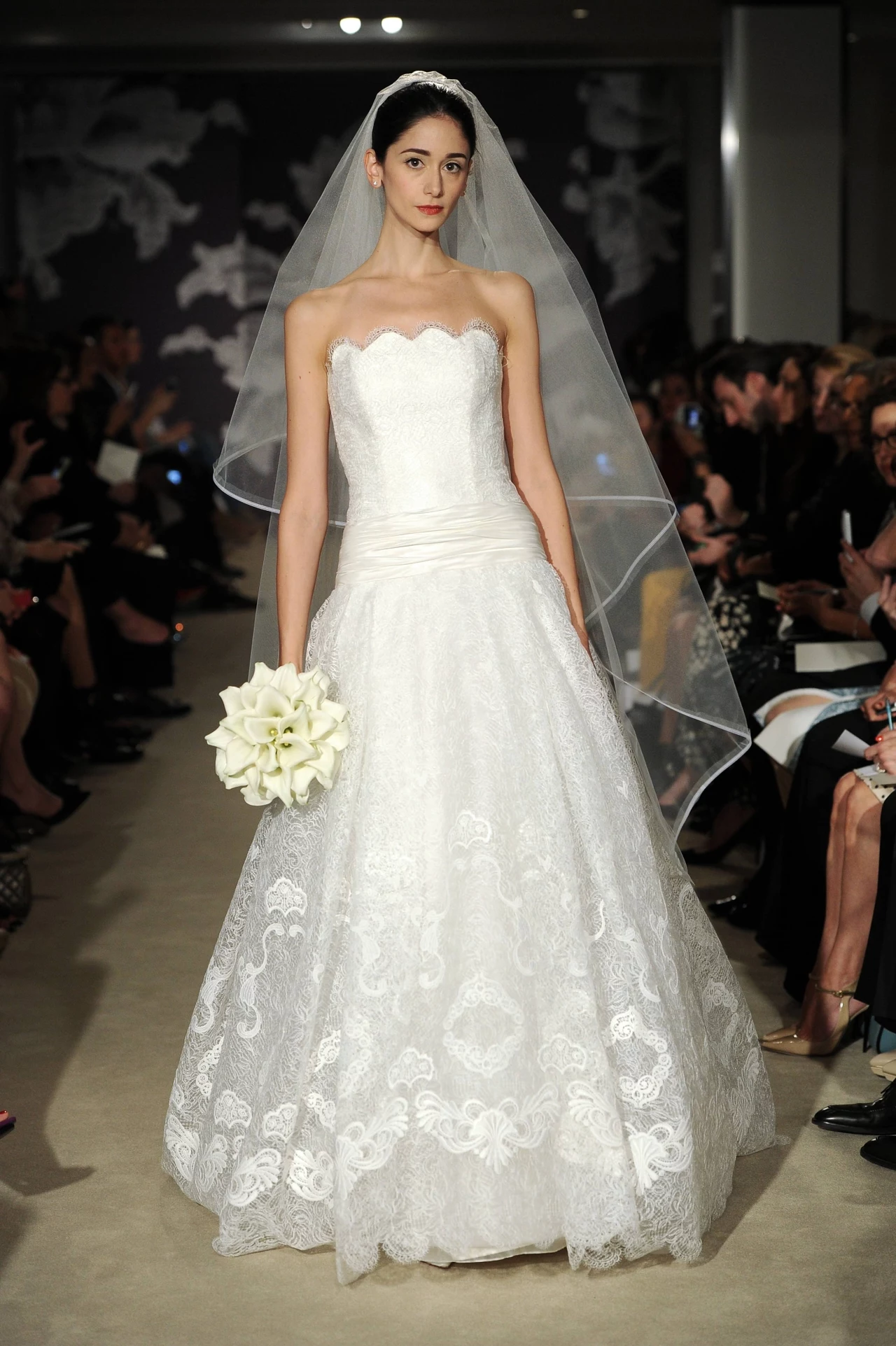 Moda ślubna według domu mody Caroliny Herrery Moda ślubna według domu mody Caroliny Herrery