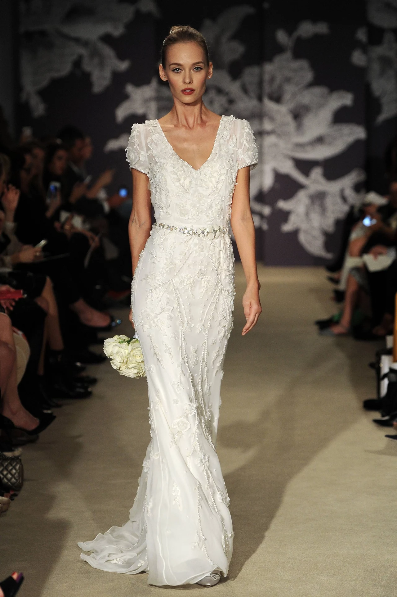Moda ślubna według domu mody Caroliny Herrery Moda ślubna według domu mody Caroliny Herrery