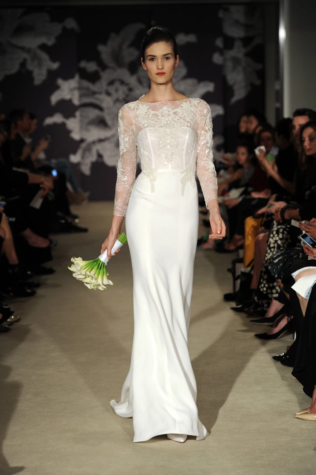 Moda ślubna według domu mody Caroliny Herrery Moda ślubna według domu mody Caroliny Herrery