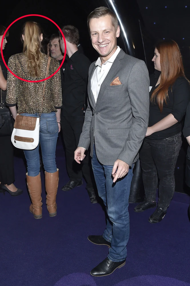 Dziewczyna nie chciała pozować do zdjęć