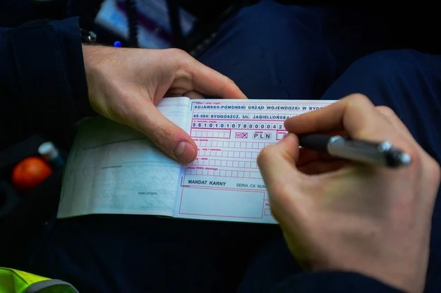 Koniec z oszukiwaniem systemu. 24 punkty to egzmin a nie szkolenie Koniec z oszukiwaniem systemu. 24 punkty to egzmin a nie szkolenie