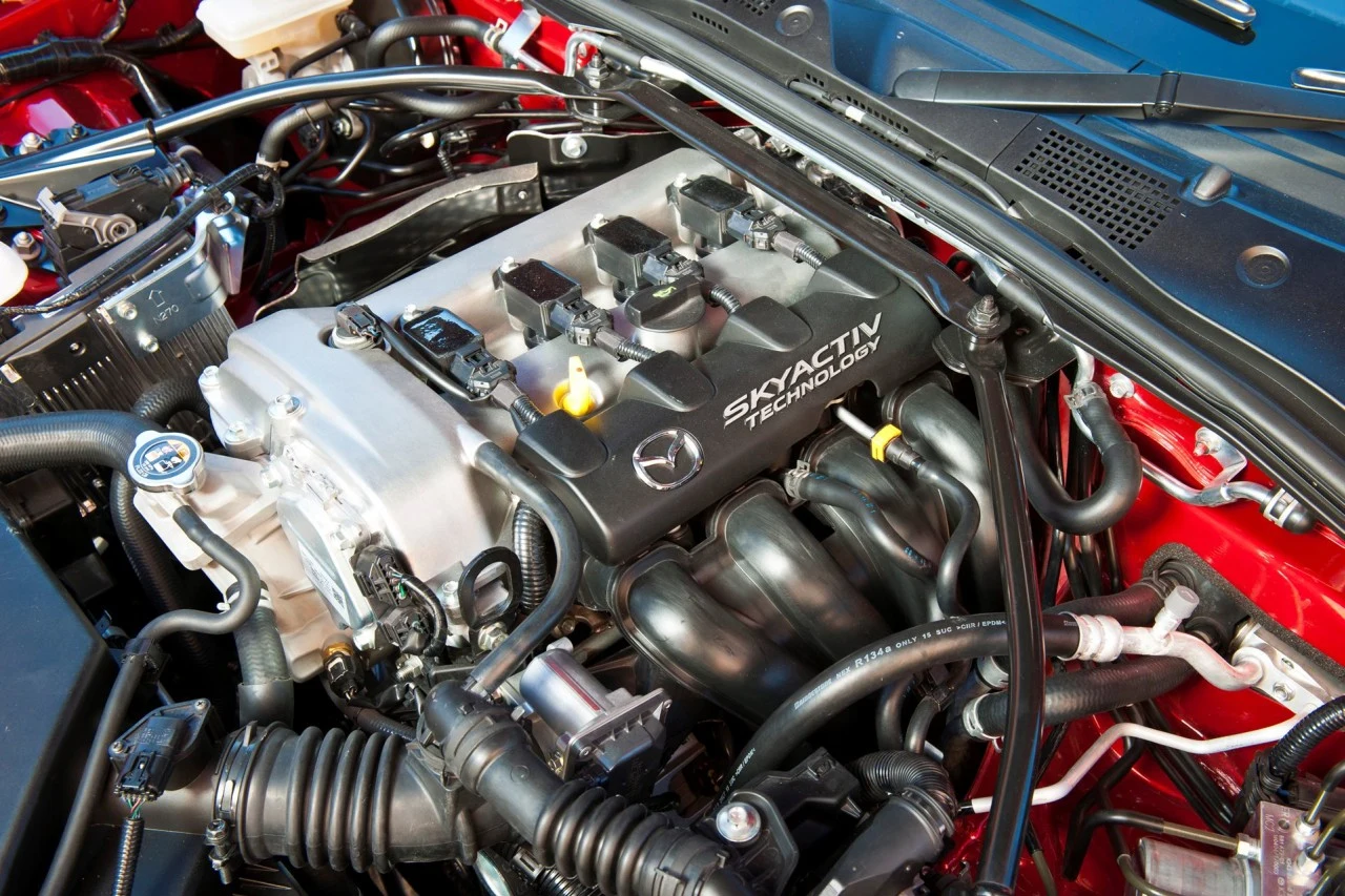 Mazda MX-5 ND (2015)
