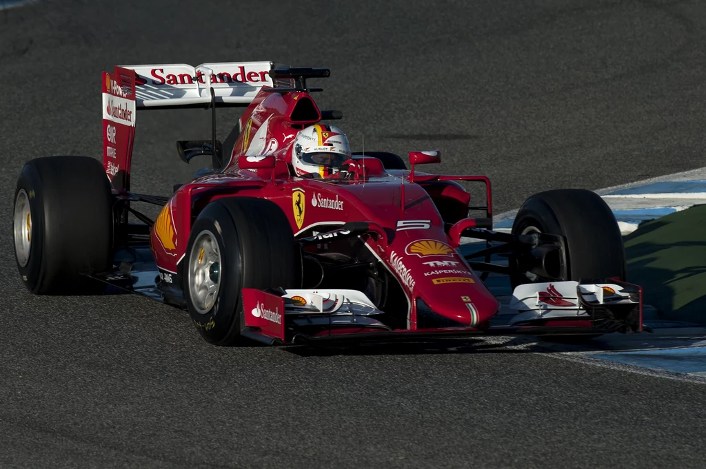 Sebastian Vettel na torze w Jerez