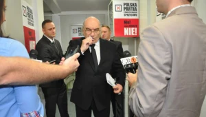 Czy polityk odzyska zdrowie - i będzie pod opieką ratowników naprawdę bezpieczny? 
