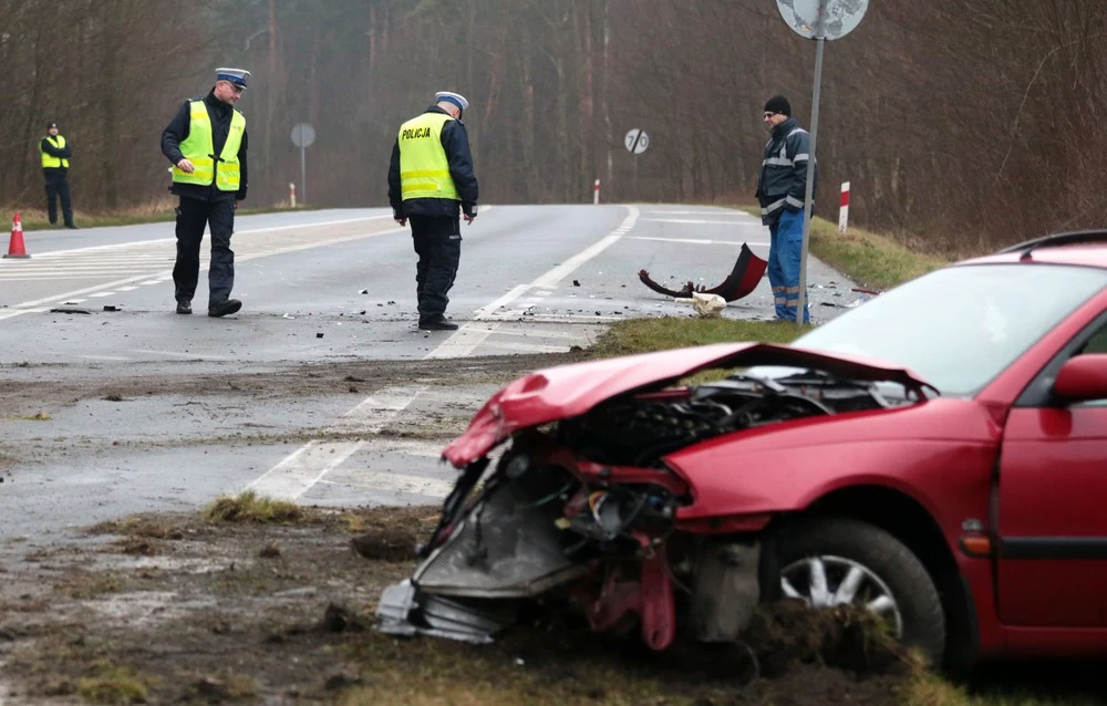 Polacy uważają polskie drogi za bezpieczne. I chcą jeździć szybciej