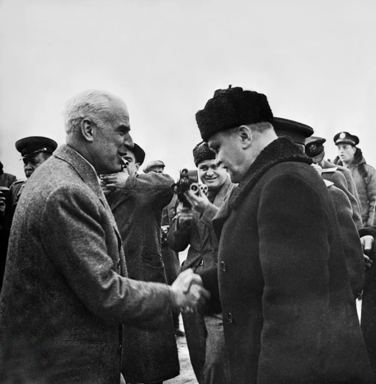 Minister spraw zagranicznych ZSRR Wiaczesław Mołotow i sekretarz stanu USA Edward R. Stettinius