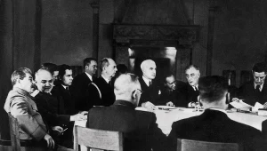 Przywódca ZSRR Józef Stalin i prezydent USA Franklin Roosevelt w Jałcie