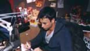 Enrique Iglesias w studio radia RMF FM