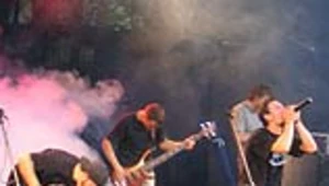 Two Tones na scenie