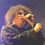 Robert Smith: Władca absolutny w The Cure