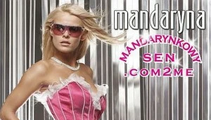 Mandaryna na okładce płyty "Mandaryna.com2me"