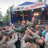 Tak było na "Jarocin PRL Festiwal" w 2005 roku - fot. Grzegorz Dembiński Tak było na "Jarocin PRL Festiwal" w 2005 roku - fot. Grzegorz Dembiński