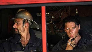 Strażacy z Rammstein na planie teledysku "Benzin"