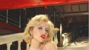 Sasha (The Jet Set) w roli Marilyn Monroe