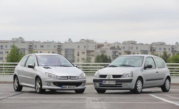 Peugeot 206 i Renault Clio