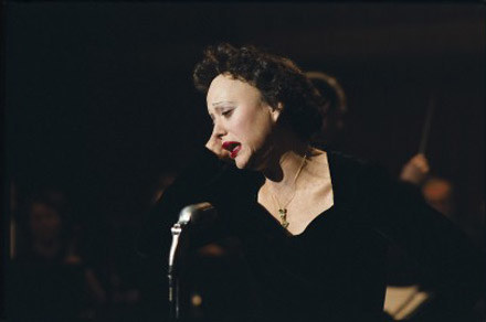 Marion Cotillard jako Edith Piaf