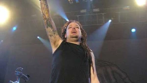 Jonathan Davis (Korn) podczas Metal Hammer Festival w 2005 roku
