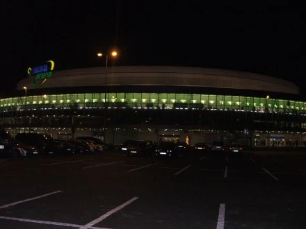 Sazka Arena w pełnej krasie