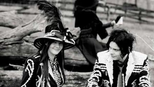 The White Stripes na okładce "Icky Thump"
