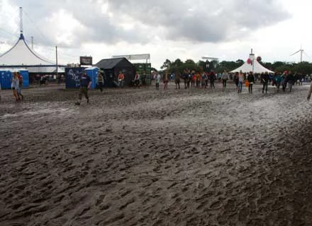 W Roskilde nie dopisuje pogoda W Roskilde nie dopisuje pogoda