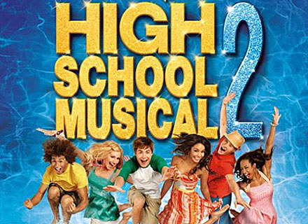 Okładka ścieżki dźwiękowej "High School Musical 2"