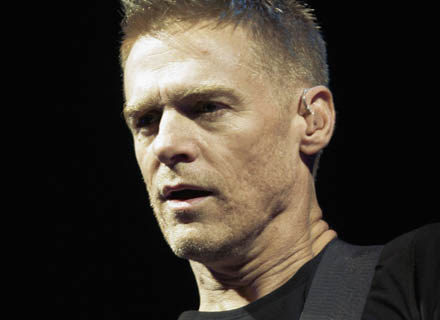 Bryan Adams staje w obronie zwierząt - fot. Isifa