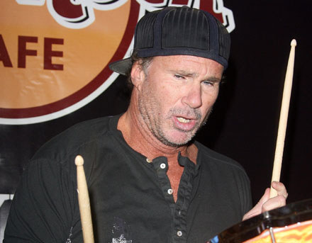 Chad Smith (RHCP i jeszcze kilka innych projektów...) fot. Valerie Macon