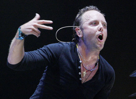 Wysportowany Lars Ulrich - fot. Kevin Winter