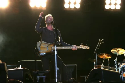 Sting podczas koncertu The Police na Stadionie Śląskim w Chorzowie