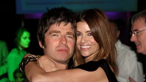Noel Gallagher z partnerką Sarą MacDonald - fot. Dave Hogan