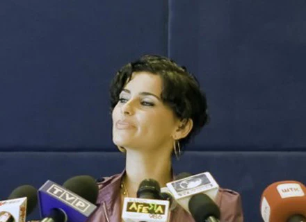 Nelly Furtado na konferencji prasowej w Poznaniu - fot. Marcin Wójcik Nelly Furtado na konferencji prasowej w Poznaniu - fot. Marcin Wójcik
