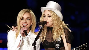 Britney Spears u boku Madonny na koncercie w Los Angeles - fot. Kevin Winter