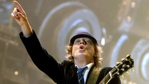 Angus Young  (AC/DC): "Postój TAXI? W tamtą stronę..." fot. Tim Mosenfelder