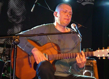 Adam Nowak (Raz Dwa Trzy) w Katowicach - fot. Marcin Bareła Adam Nowak (Raz Dwa Trzy) w Katowicach - fot. Marcin Bareła