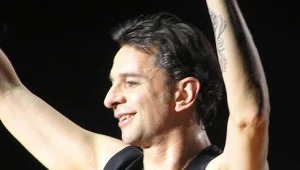 Dave Gahan podczas koncertu w katowickim Spodku w 2006 roku