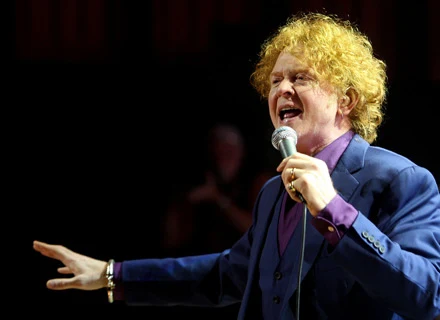 Mick Hucknall (Simply Red) - fot. Mark Metcalfe Mick Hucknall (Simply Red) - fot. Mark Metcalfe
