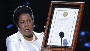 Sheila Jackson Lee zaprezentowała projekt rezolucji podczas pożegnania Michaela - fot. Pool