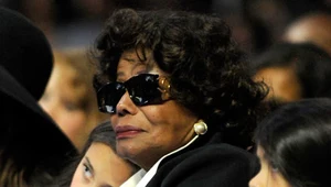 Katherine Jackson w otoczeniu wnuków fot. Handout