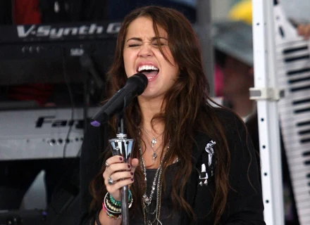 Miley Cyrus ma już dość? - fot. Bryan Bedder Miley Cyrus ma już dość? - fot. Bryan Bedder
