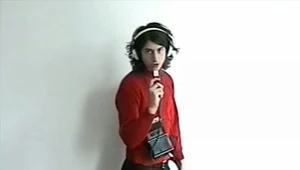 Alex Turner w "Cornerstone"