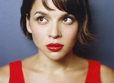 16 listopada ukazał się czwarty album w dorobku Norah Jones