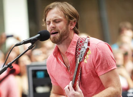 Caleb Followill - już (prawie) po strachu - fot. Stephen Lovekin Caleb Followill - już (prawie) po strachu - fot. Stephen Lovekin